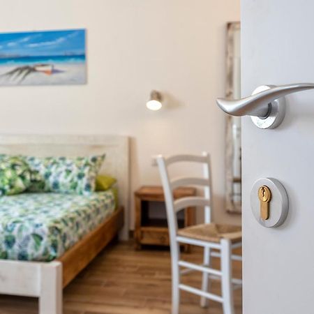 Dery Alghero Holiday Rooms Екстериор снимка