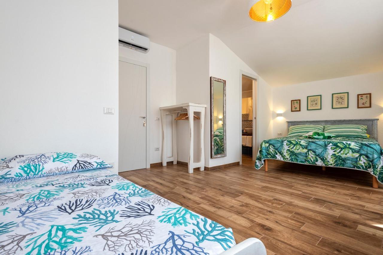 Dery Alghero Holiday Rooms Екстериор снимка