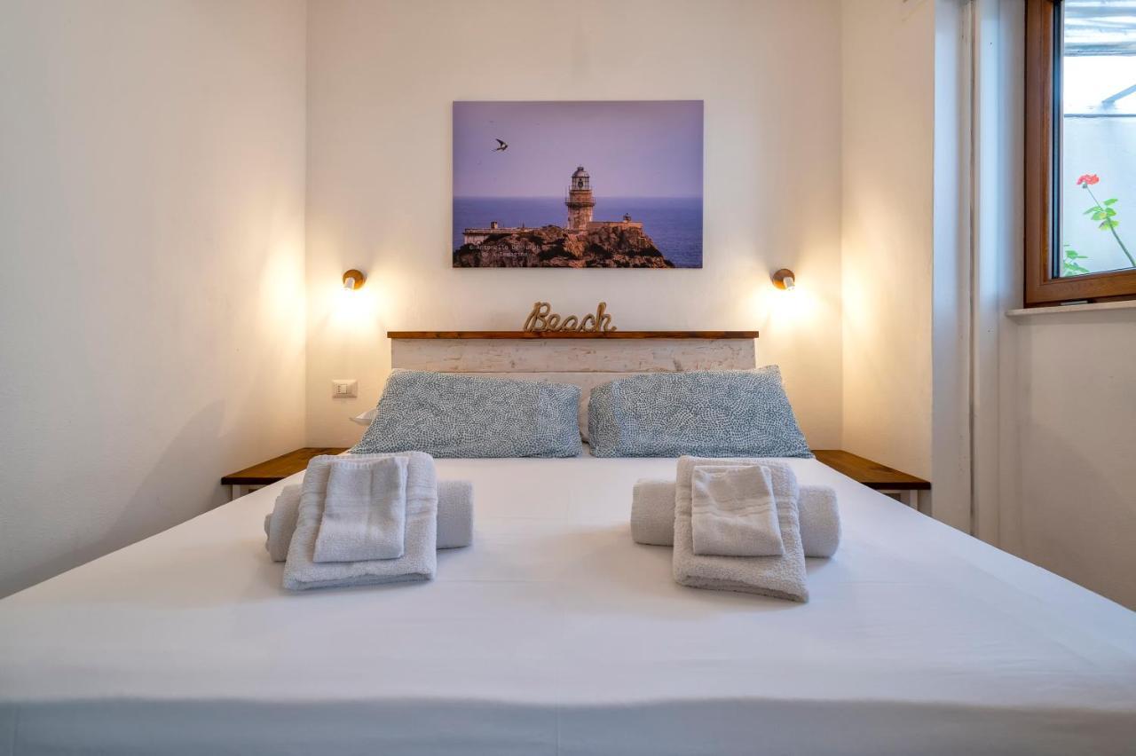 Dery Alghero Holiday Rooms Екстериор снимка